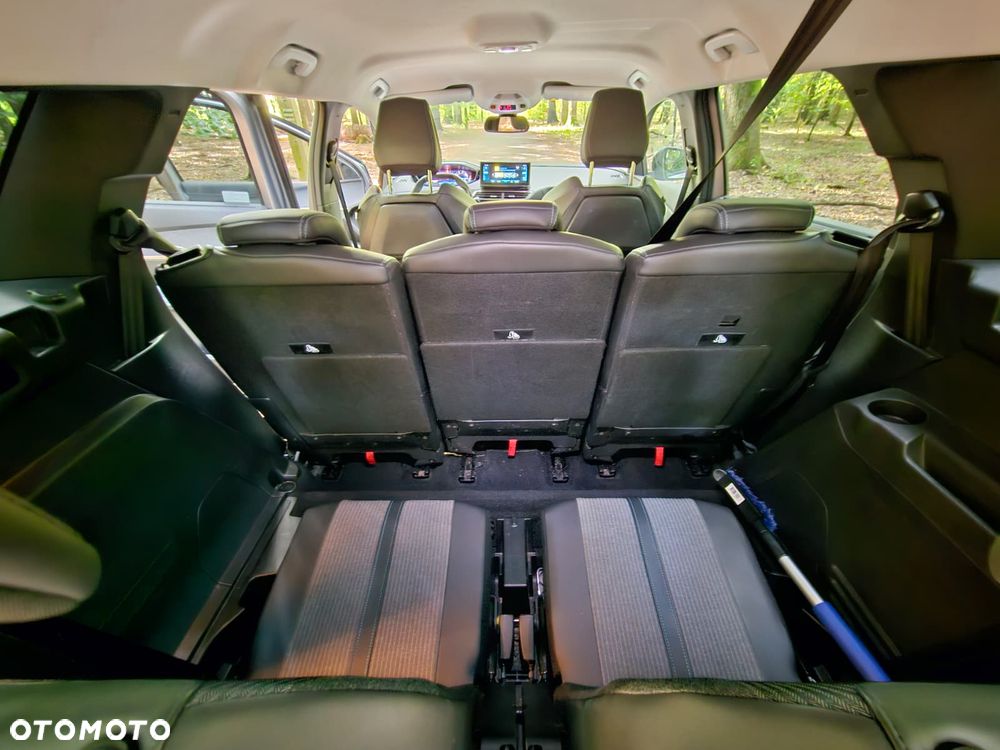 Peugeot 5008 2.0 BlueHDi Allure Pack S&S EAT8 - 19