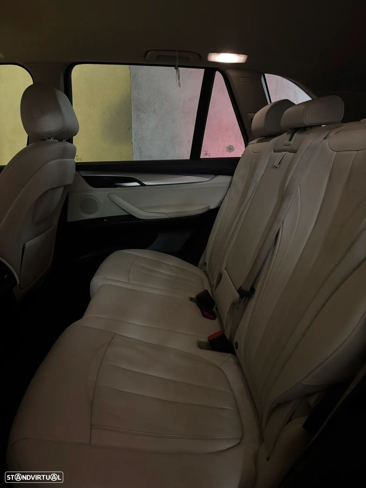 BMW X5 sDrive25d - 14