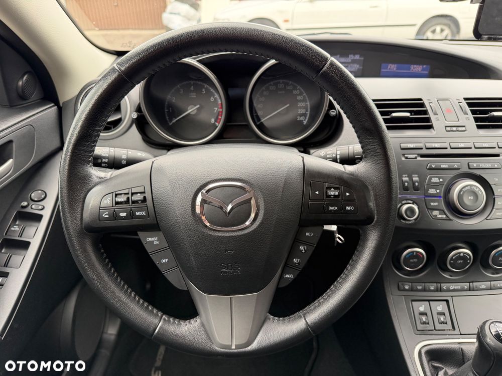 Mazda 3 1.6 90th Anniversary - 13