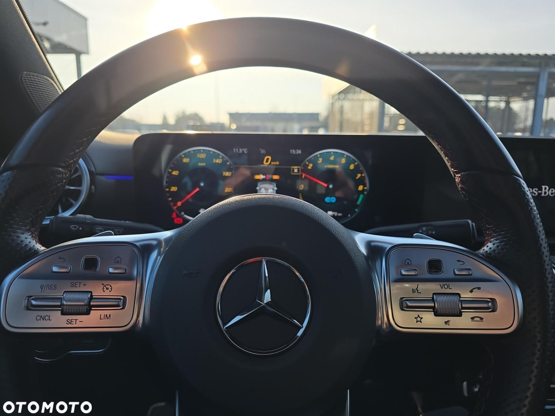Mercedes-Benz Klasa A 250 e 8G-DCT AMG Line - 18