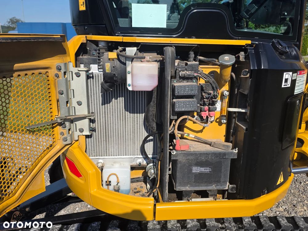 Caterpillar CAT 302.7 CR mini koparka szybkozłącze 3 łyżki piękna serwisowana 1 wł JCB sprowadzona w oryginale - 6