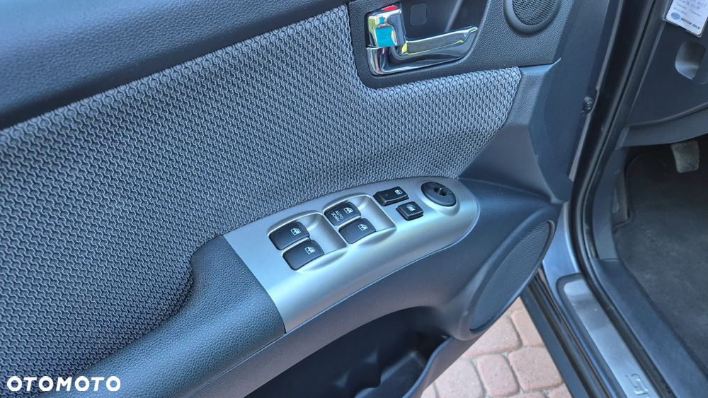 Kia Sportage 2.0 2WD EX - 25