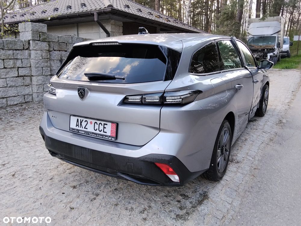 Peugeot 308 1.2 PureTech Allure Pack S&S - 4