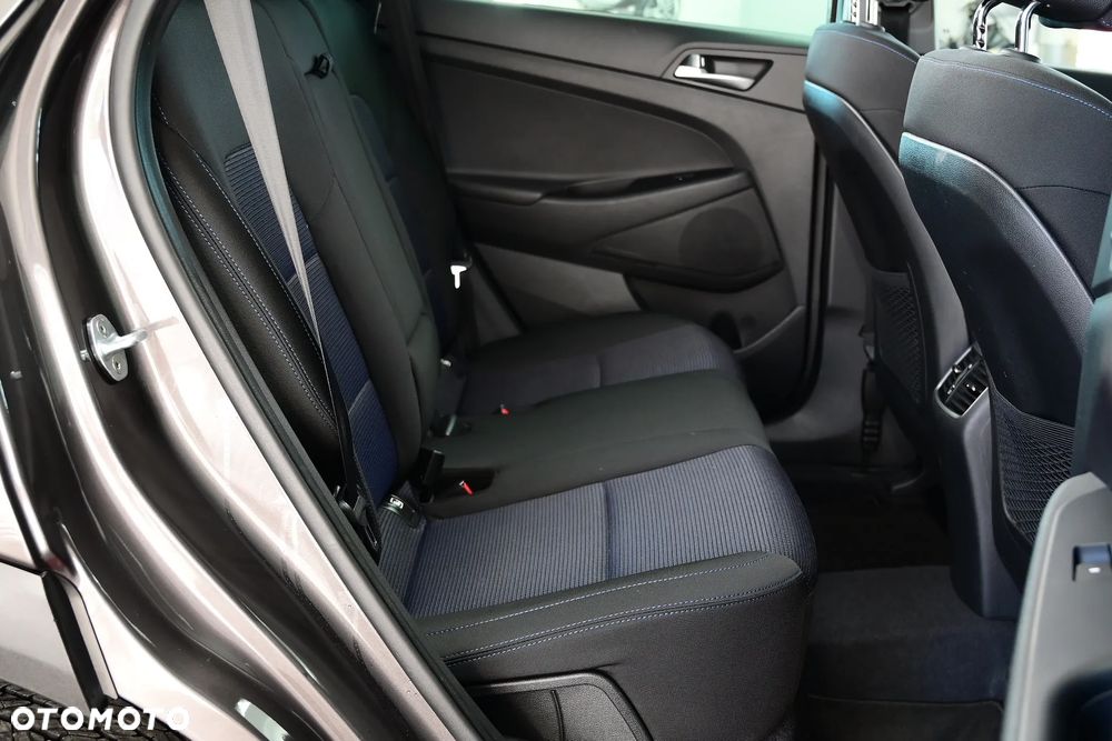 Hyundai Tucson 2.0 CRDi 4WD Automatik Style - 23