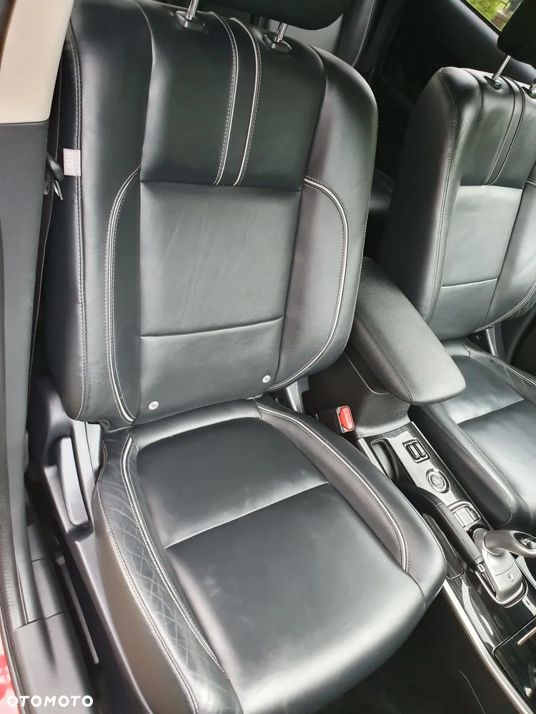 Mitsubishi Outlander PHEV Instyle NAVI + - 19