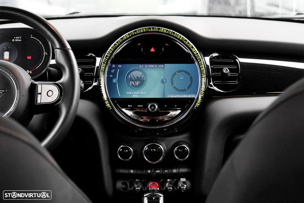 MINI 5 Portas Cooper Auto - 14