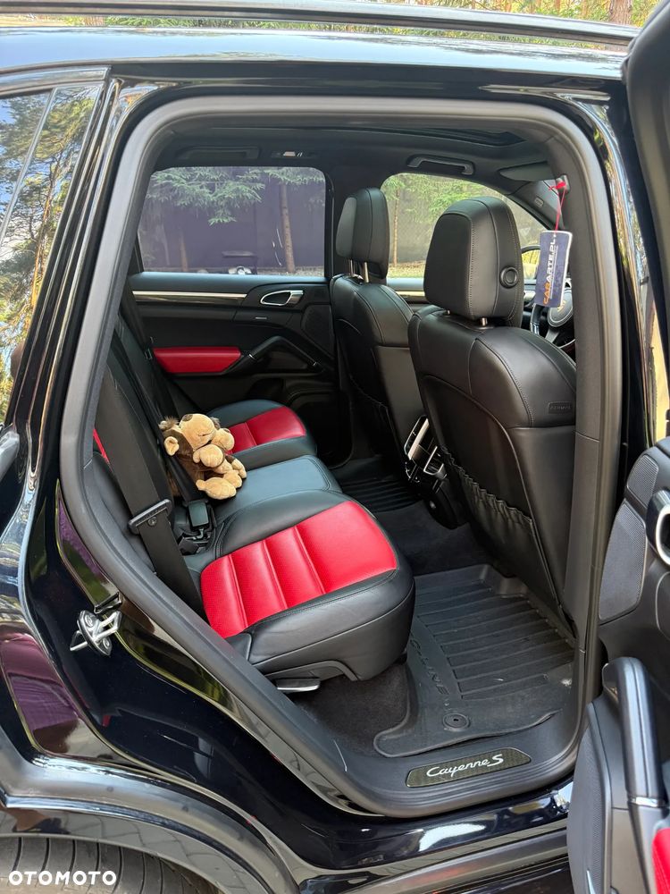 Porsche Cayenne - 29