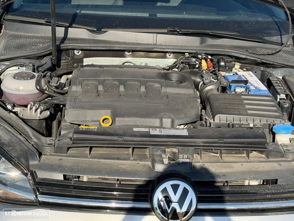 VW Golf Variant 1.6 TDi Confortline - 9