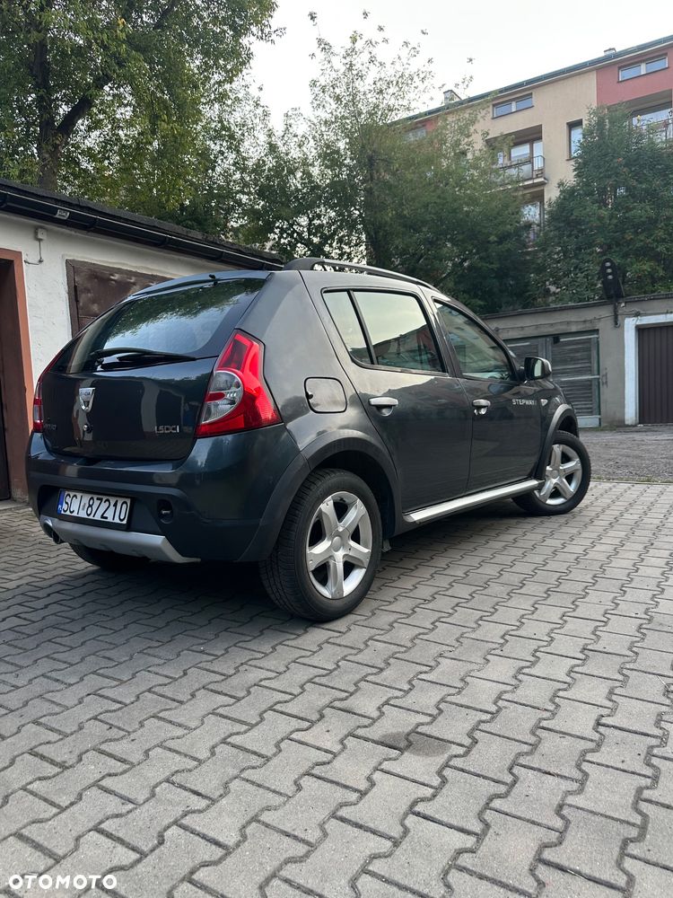 Dacia Sandero Stepway 1.5 dCi Laureate - 2