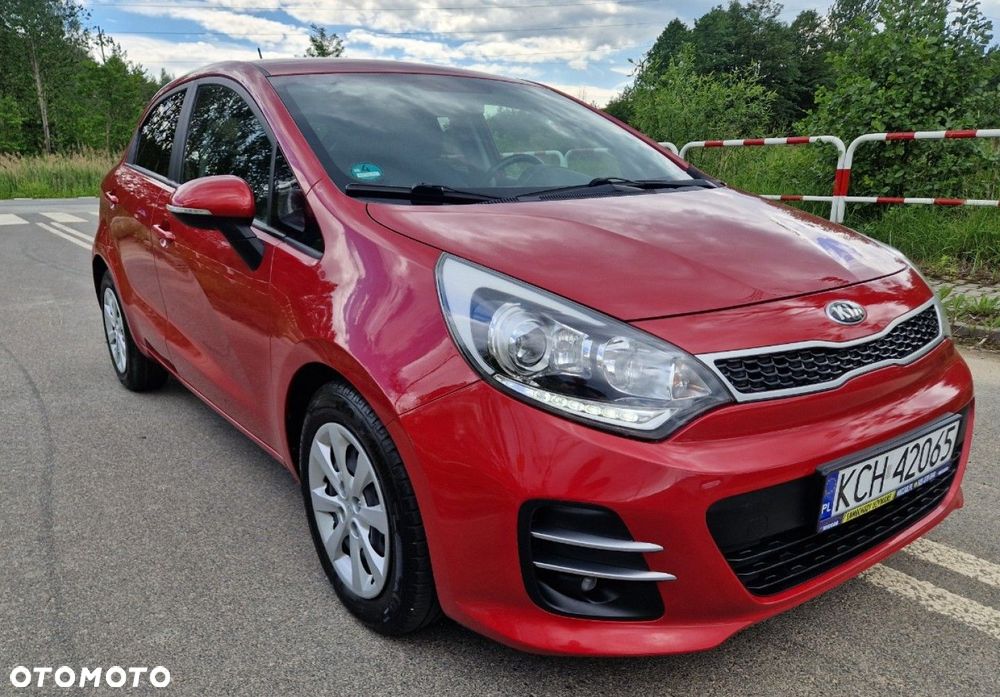 Kia Rio 1.4 Dream Team Edition - 12