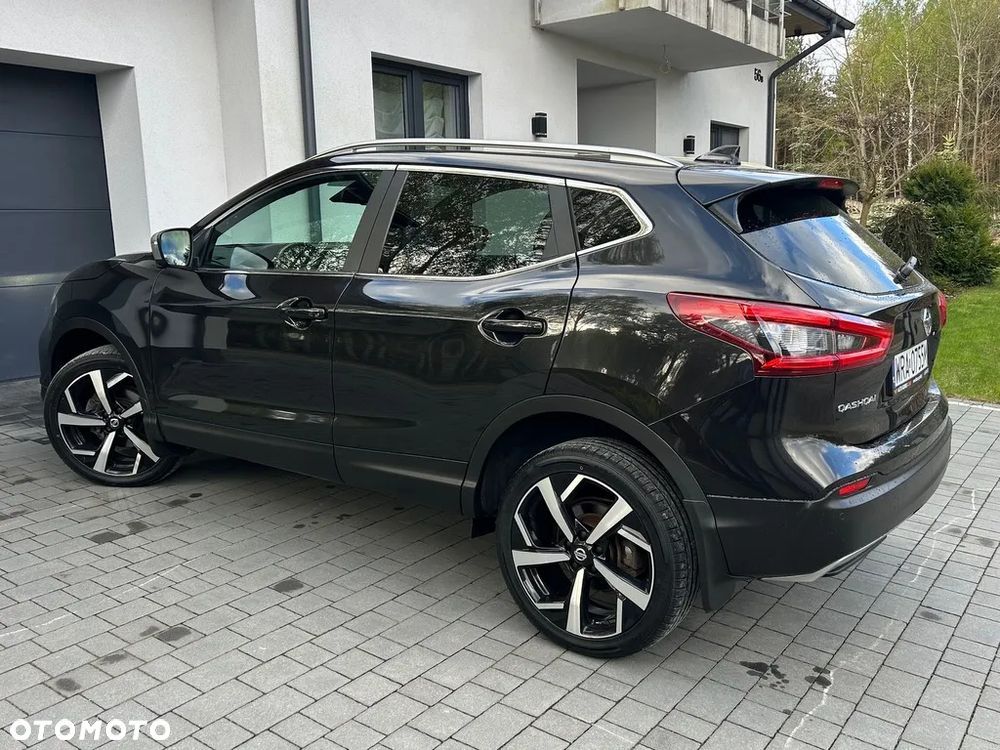 Nissan Qashqai 1.6 DIG-T Tekna+ - 25