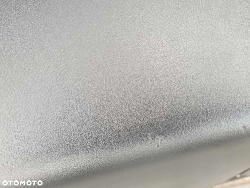 tapicerka prawy tył SKÓRA VW T5 MULTIVAN HIGHLINE - 6