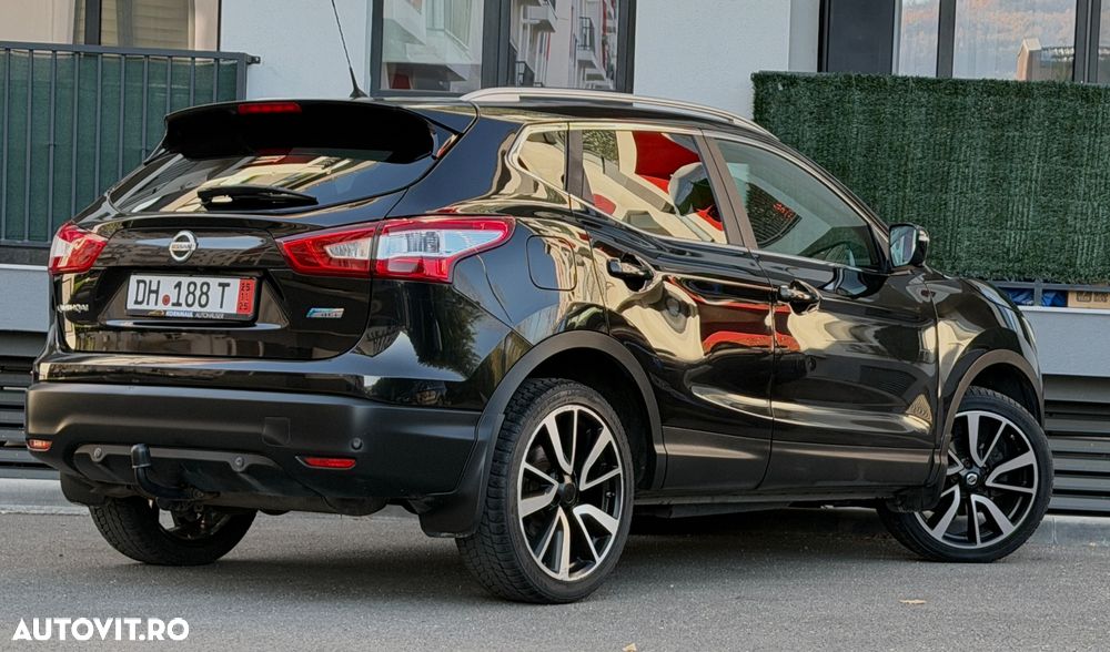 Nissan Qashqai 1.6 DCI TEKNA - 11