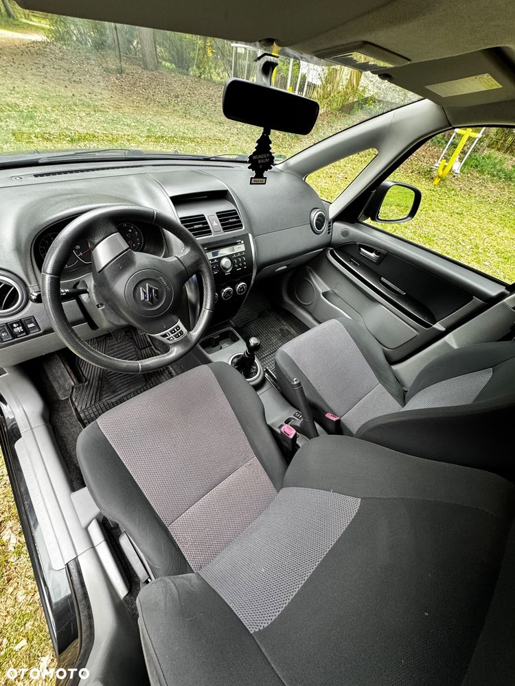 Suzuki SX4 1.6 VVT 4x4 Comfort - 12