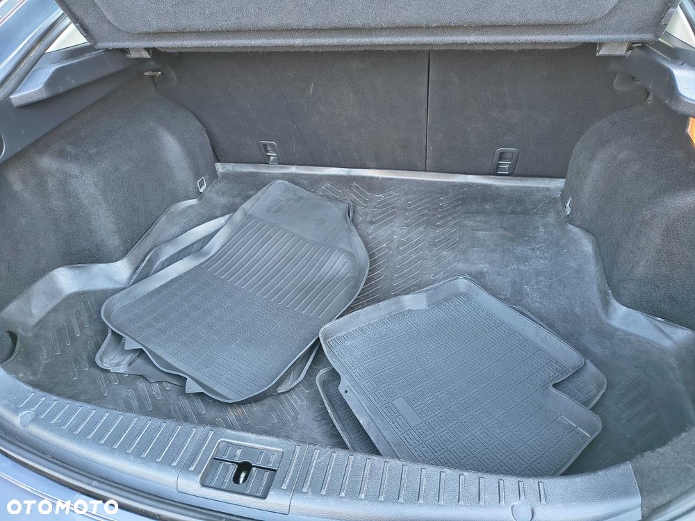 Mazda 6 - 8