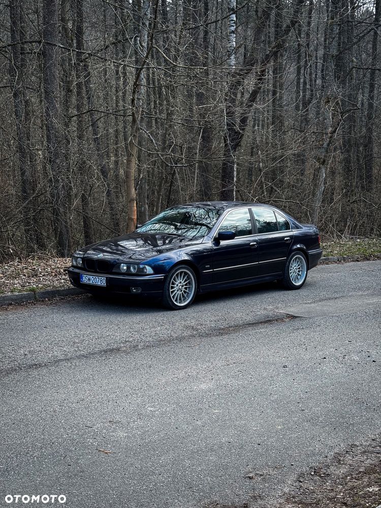 BMW Seria 5 - 28
