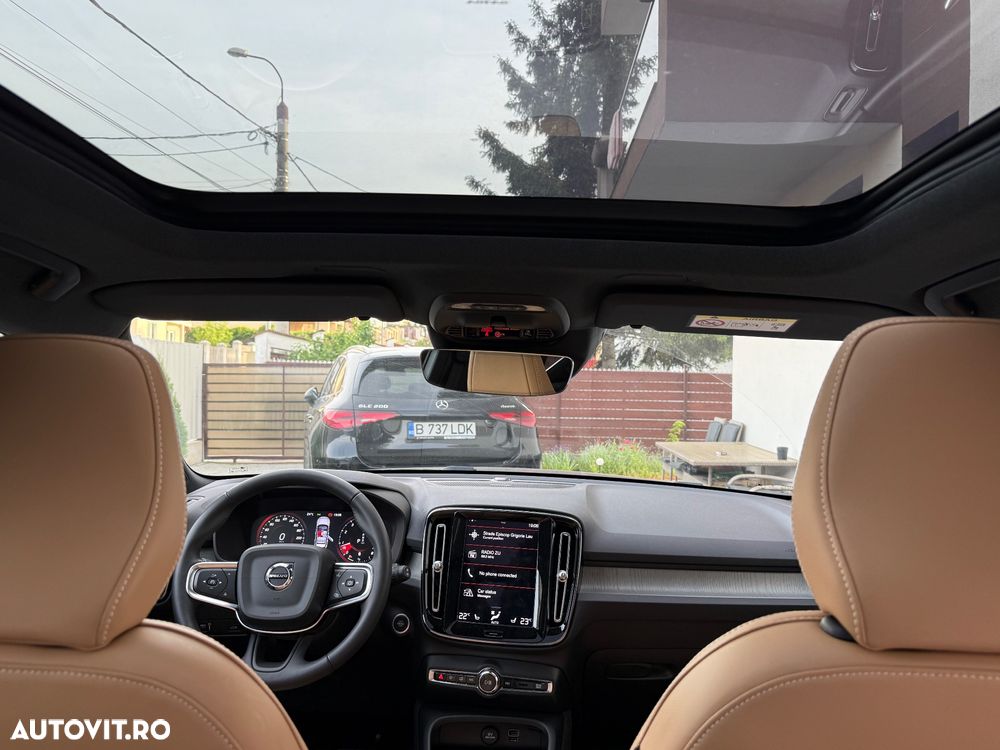 Volvo XC 40 B4 AT8 AWD Mild Hybrid Inscription - 19