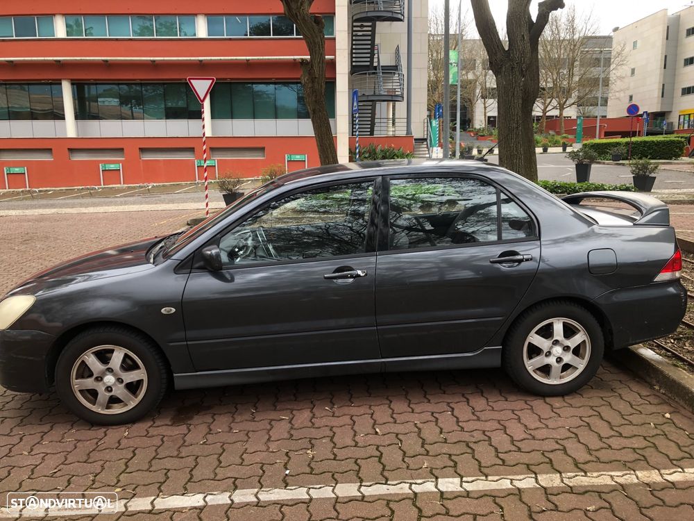 Mitsubishi Lancer 1.3 Invite - 6