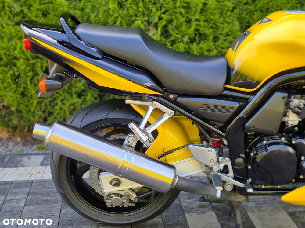 Yamaha FZ6 - 37