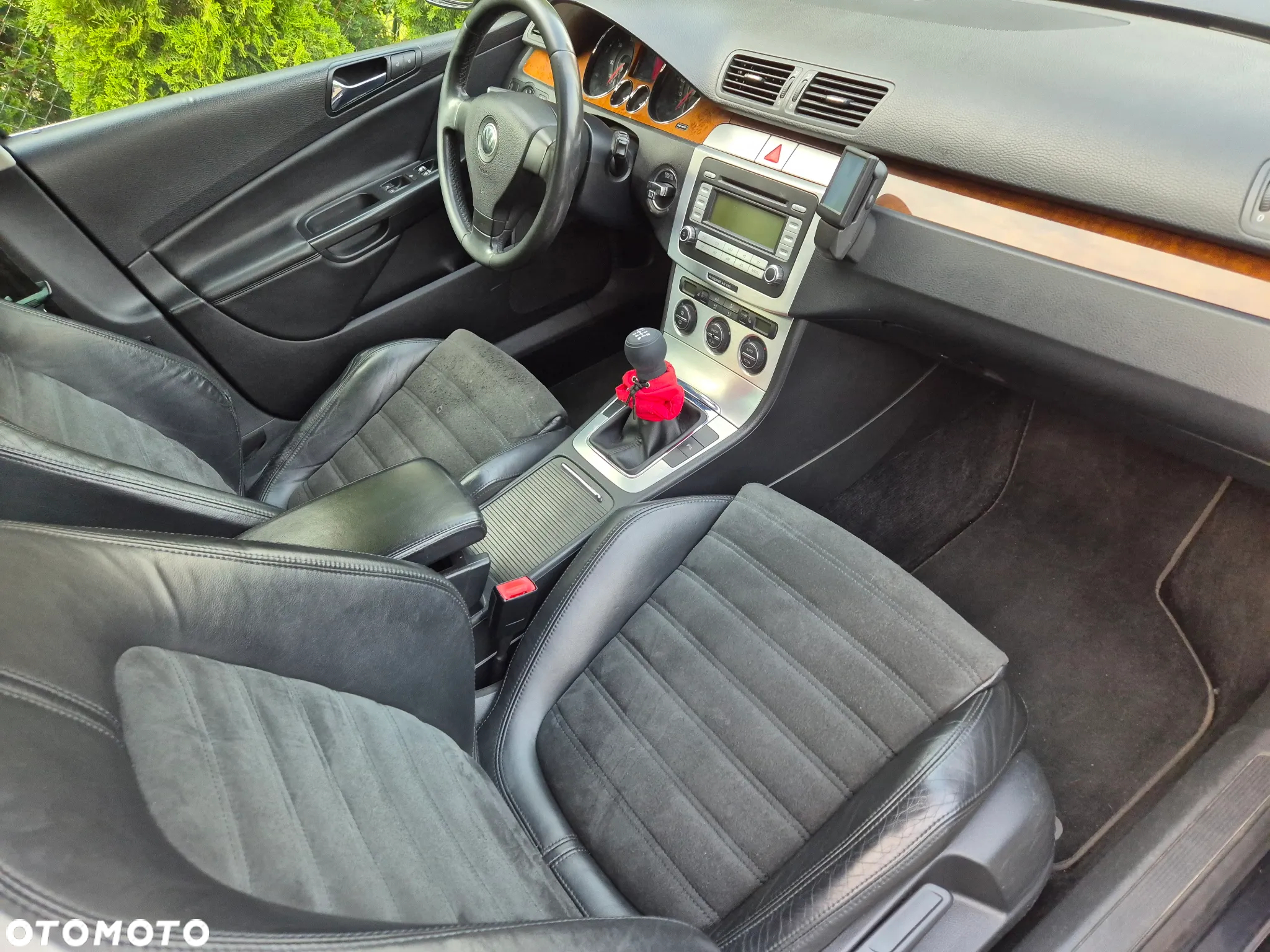 Volkswagen Passat 2.0 TDI Highline - 18