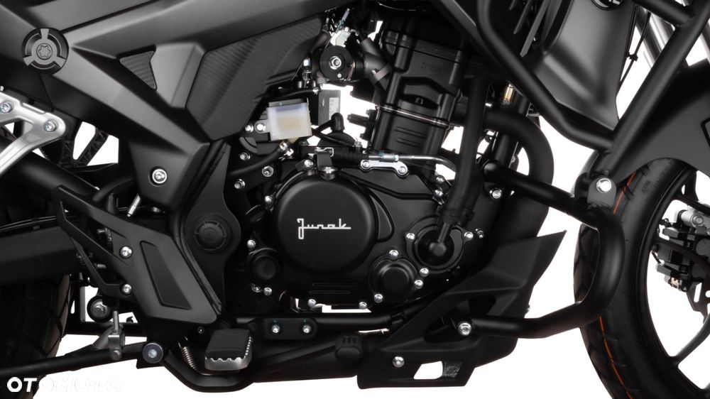 Junak RX One - 9