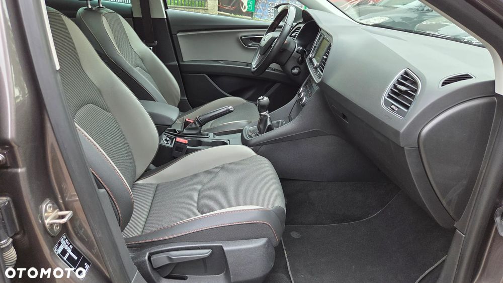 Seat Leon 2.0 TDI DPF Start&Stop XCELLENCE - 33