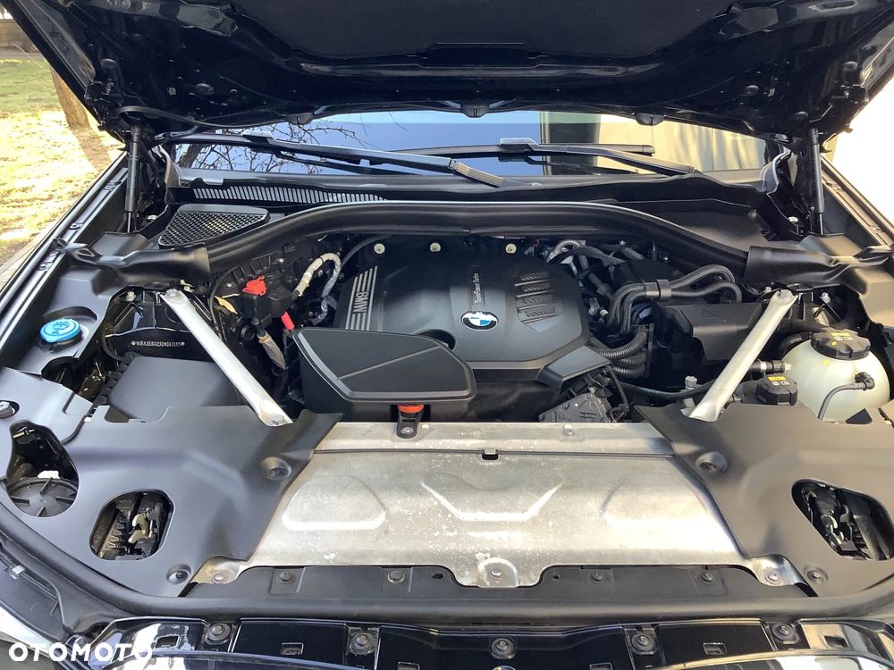 BMW X3 xDrive20d Advantage sport - 11