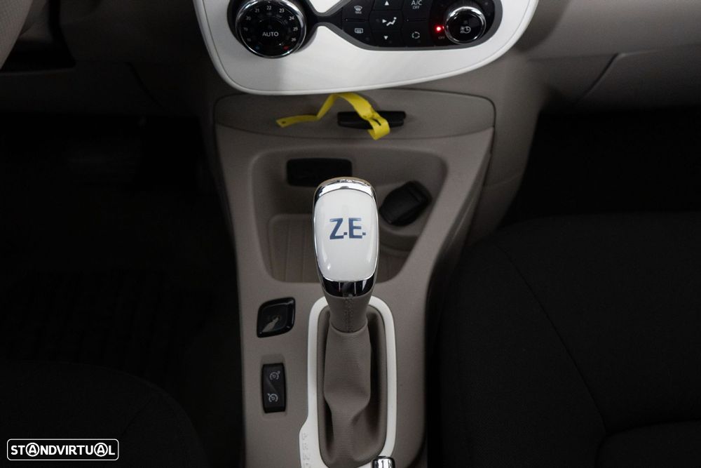 Renault Zoe (c/ Bateria) Life - 23