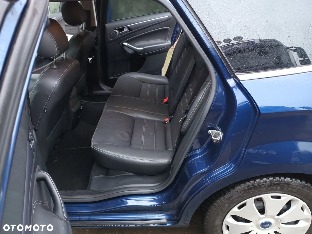 Ford Mondeo 2.0 TDCi Titanium - 30