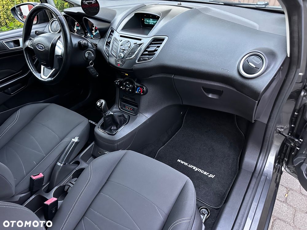 Ford Fiesta 1.25 Silver X (Ambiente) - 25