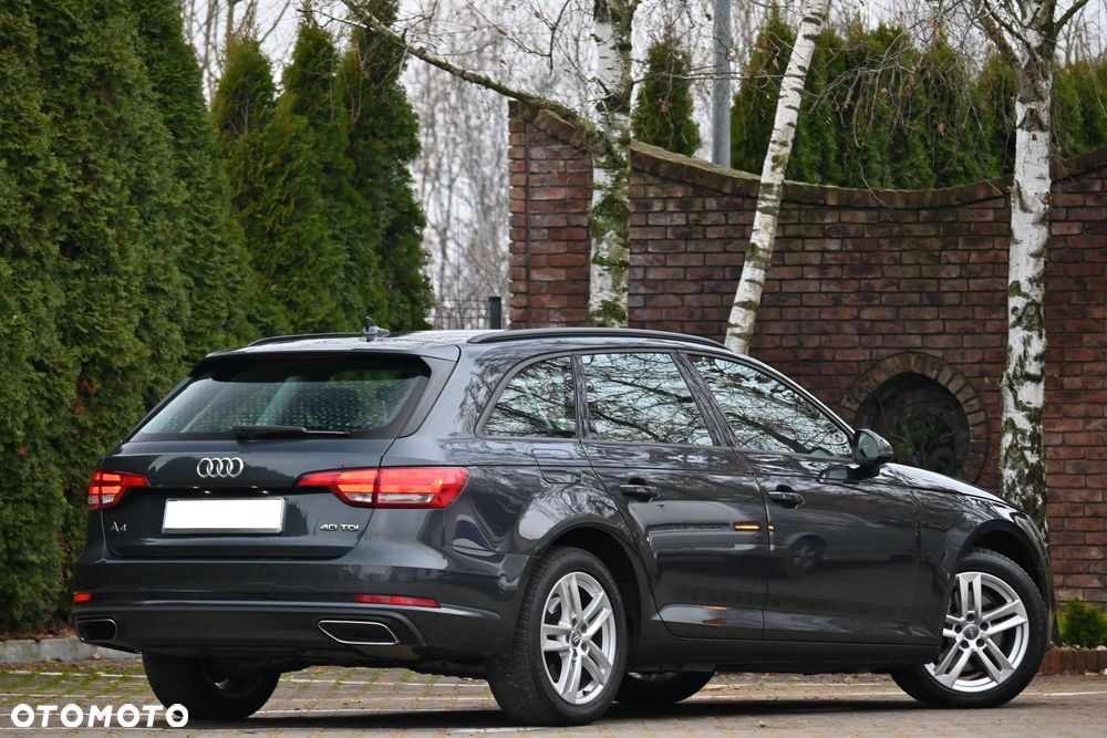 Audi A4 Avant 2.0 TDI Sport S tronic - 12