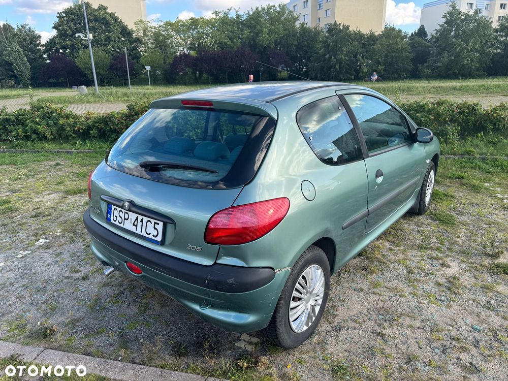 Peugeot 206 1.1 XR - 2