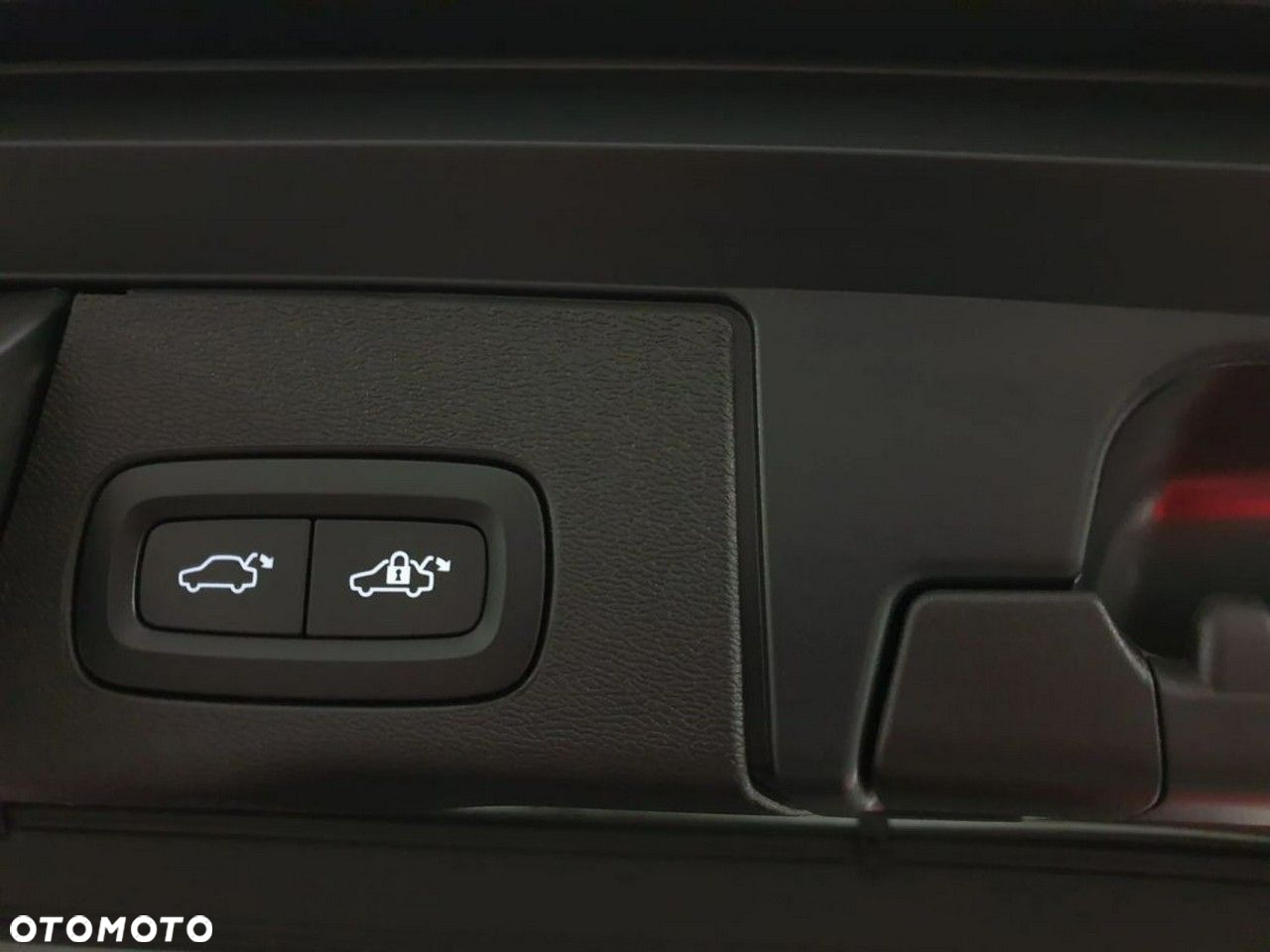 Volvo XC 60 B4 D Geartronic RDesign - 32