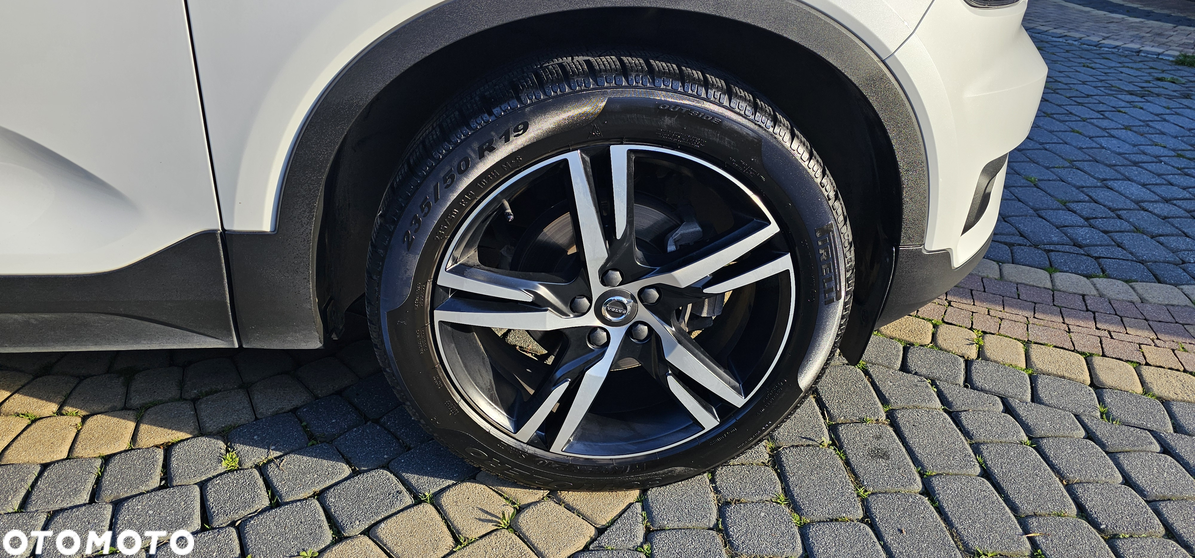 Volvo XC 40 T3 R-Design - 20