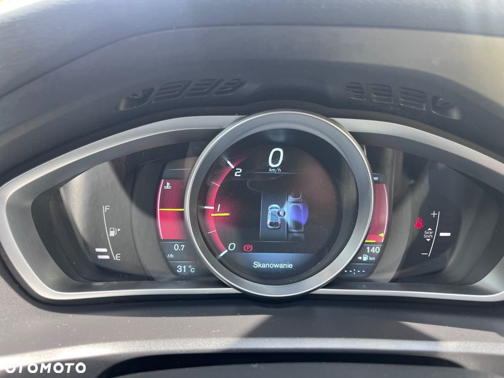 Volvo V40 D2 You - 12