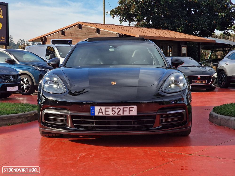 Porsche Panamera 4 E-Hybrid - 2