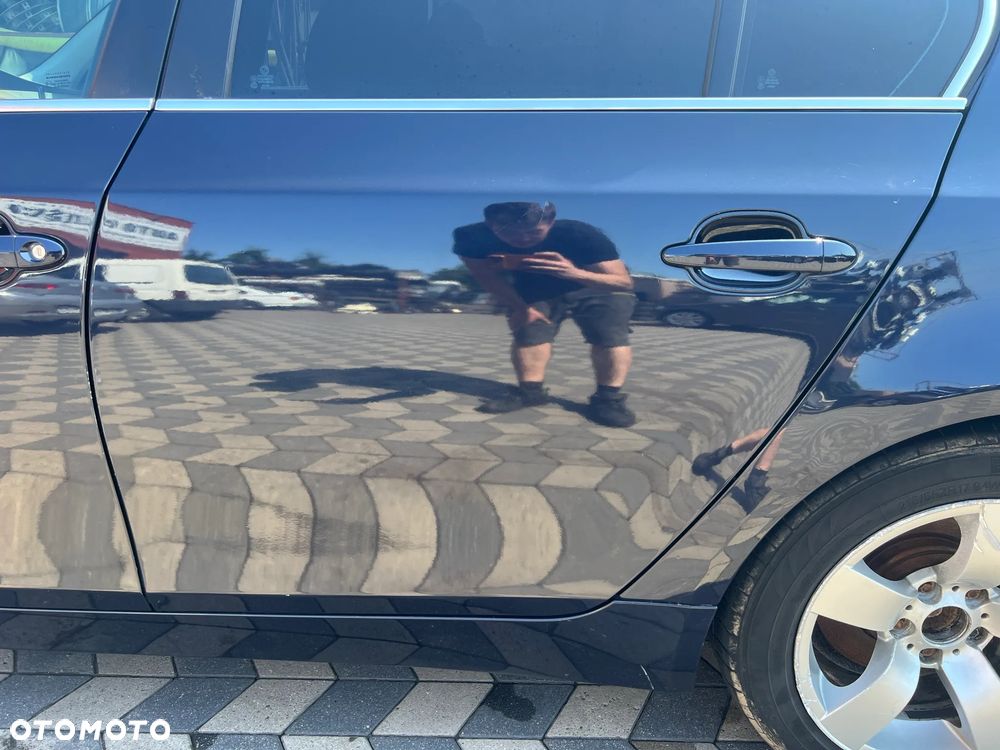 BMW E60 DRZWI LEWY TYŁ ORIENT BLUE - 1