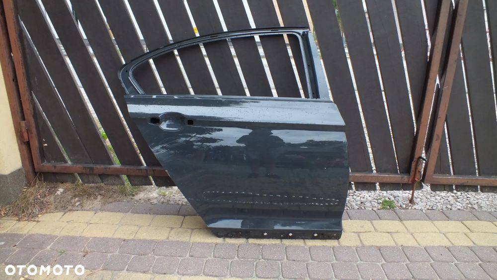 Drzwi tylne prawe Volkswagen Passat B8 Sedan - 2