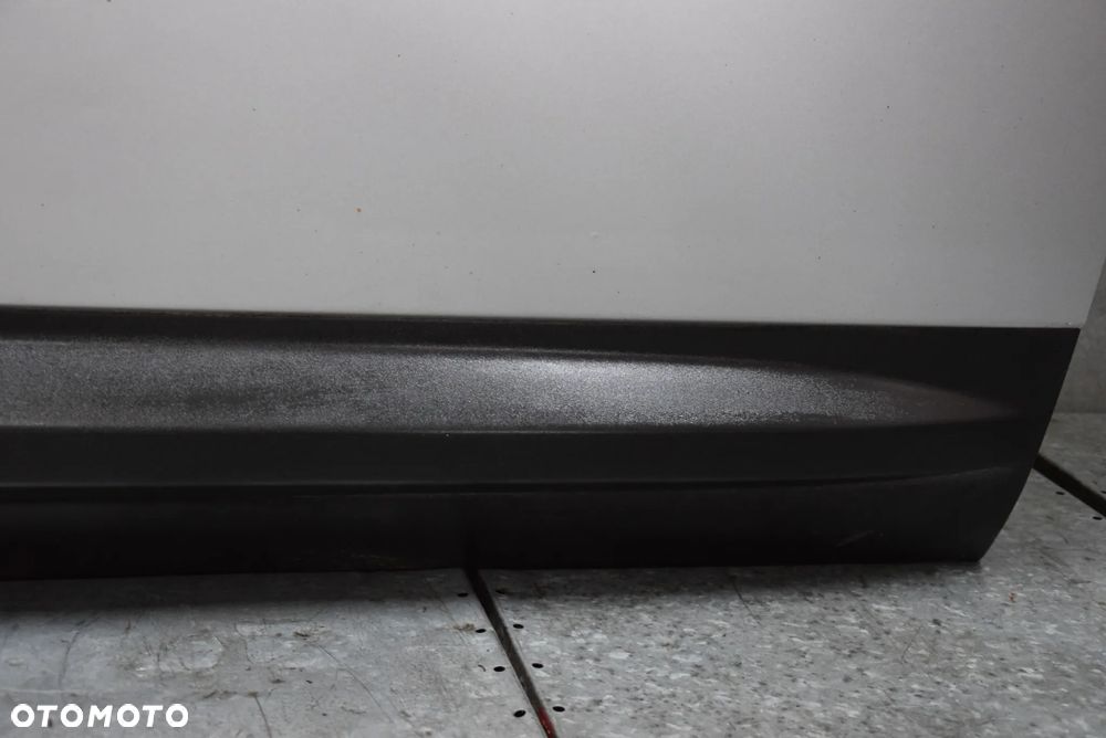 LAND ROVER FREELANDER II DRZWI PRAWE PRZÓD LISTWA - 12