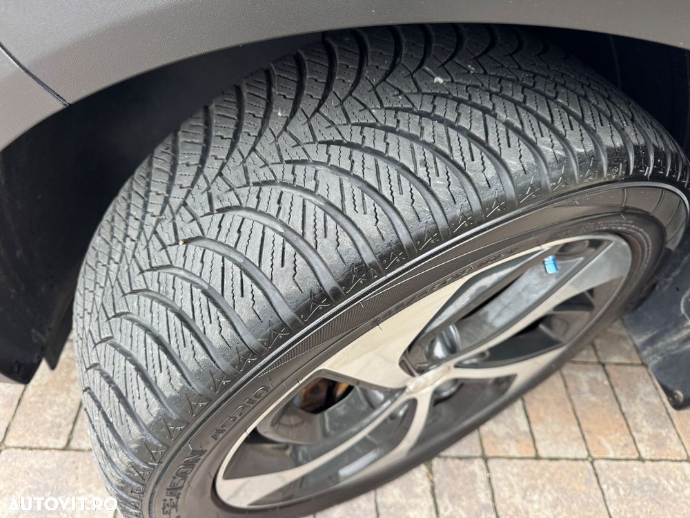 Hyundai Tucson blue 1.7 CRDi 2WD DCT Premium - 31