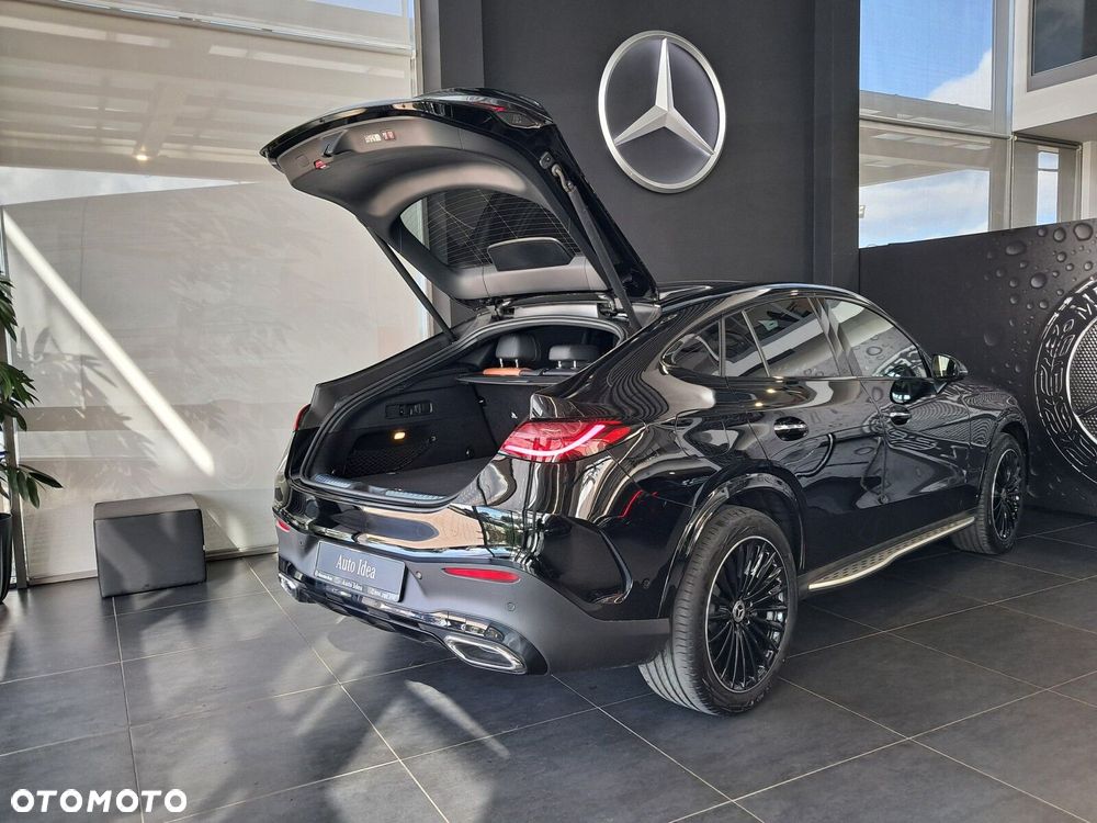 Mercedes-Benz GLC - 29