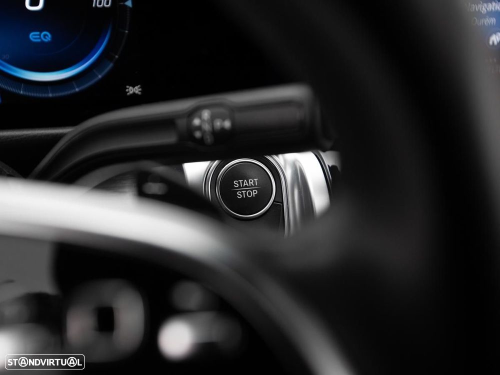 Mercedes-Benz EQB 300 4Matic - 25