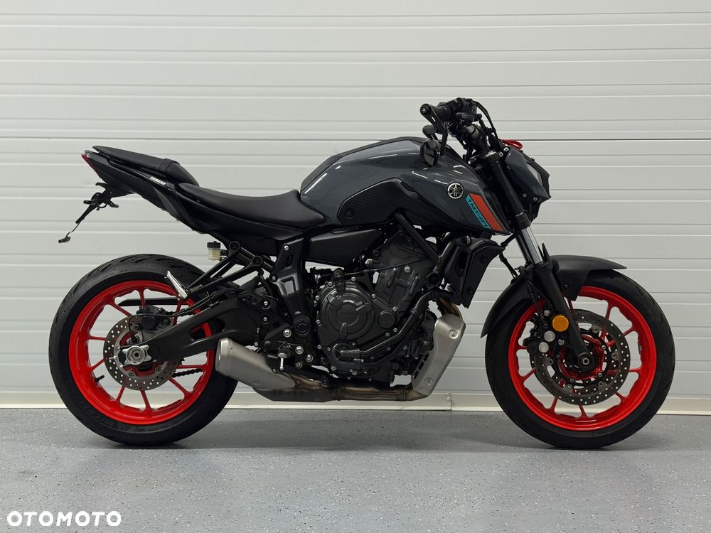Yamaha MT - 2