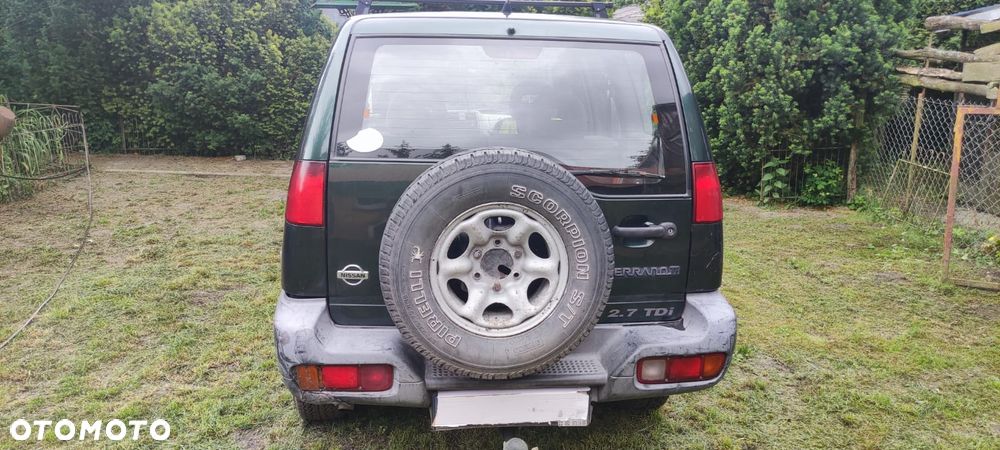 Nissan Terrano - 5