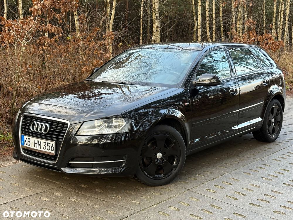 Audi A3 Sportback 2.0 TDI DPF S line Sportpaket - 4