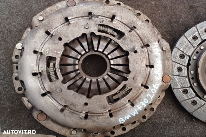 KIT AMBREIAJ 2.0D 184CP 124058910 323078710 7594958 MX1253 BMW Seria - 2
