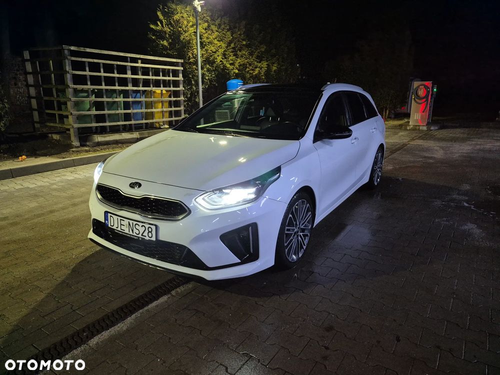Kia Ceed 1.4 T-GDI GT-Line DCT - 20