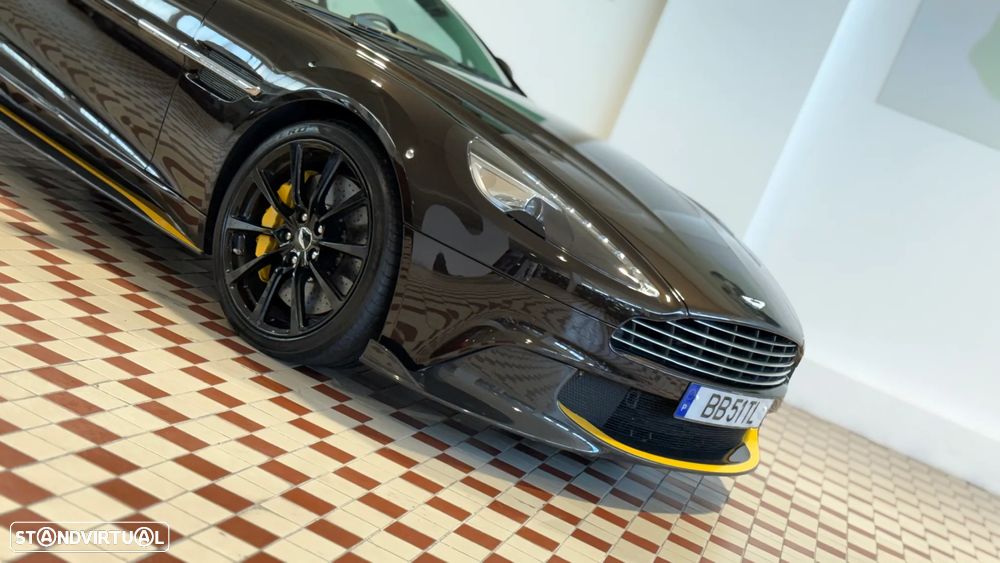 Aston Martin Vanquish S Coupe - 10
