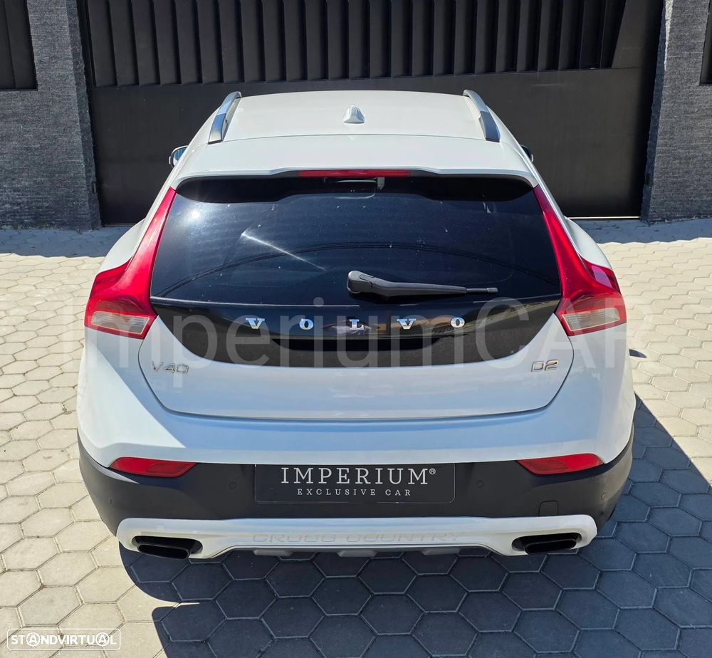 Volvo V40 Cross Country D2 Summum - 8