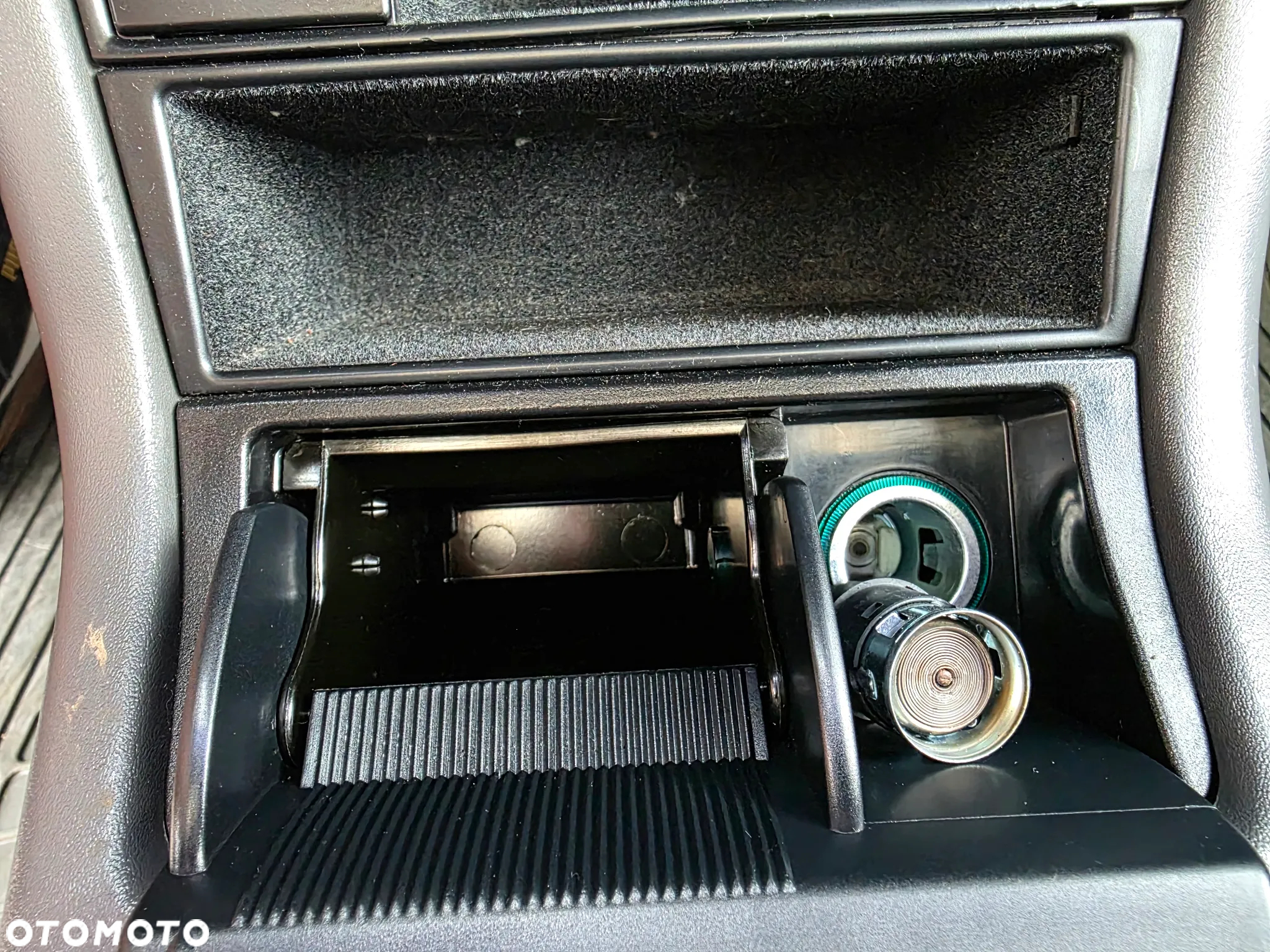Volvo Seria 400 - 39